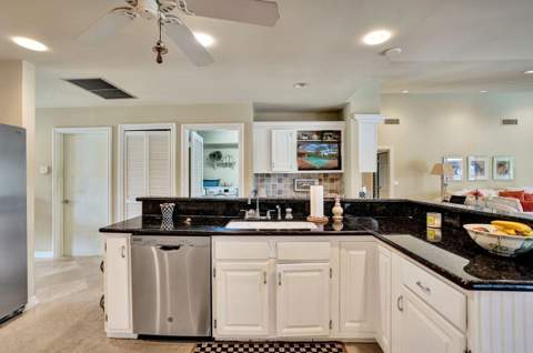 7 Marlwood Lane, Palm Beach Gardens FL - photo 18 of 33