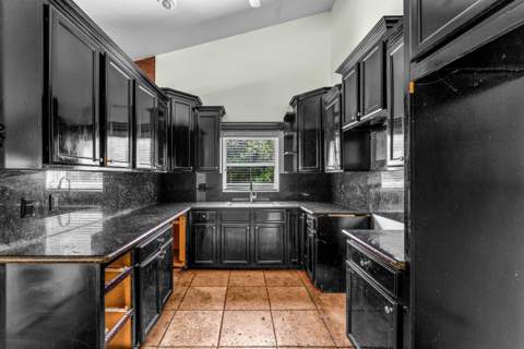 2753 NW 34th Street, Boca Raton FL - photo 8 of 41