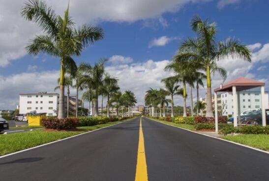 2 bedroom Condominium at 1019 Guildford B, Century Village, Boca Raton — photo 3