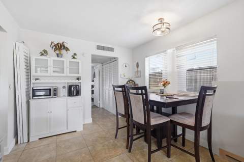 251 Monaco Way, Delray Beach FL - photo 11 of 22