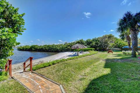 1000 Scotia Drive #204, Hypoluxo FL - photo 21 of 32