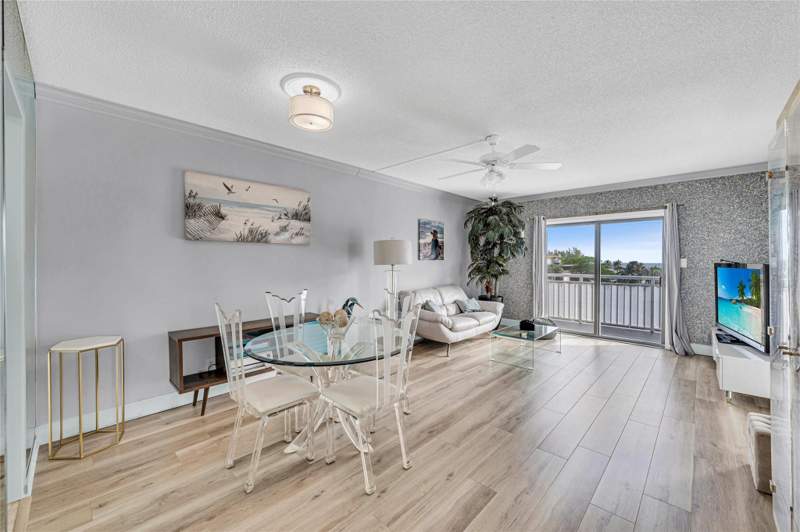 2 bedroom Condominium at 720 Orton Avenue #505, Leisure Sands Condo, Fort Lauderdale — photo 4