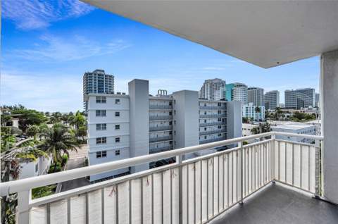 720 Orton Avenue #505, Fort Lauderdale FL - photo 21 of 26
