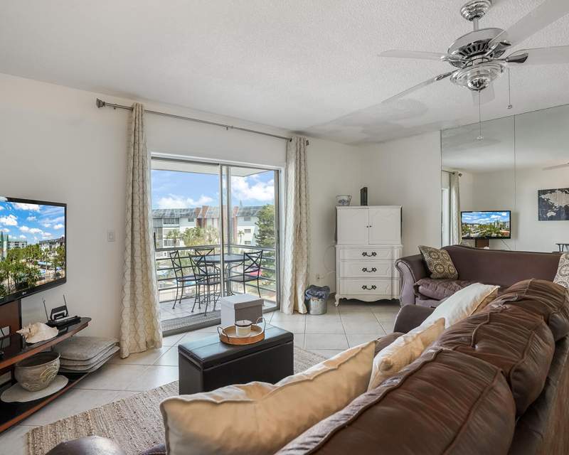 1 bedroom Condominium at 4770 NW 21st Street #402, Castle Apartments 15 Condo, Lauderhill — photo 4