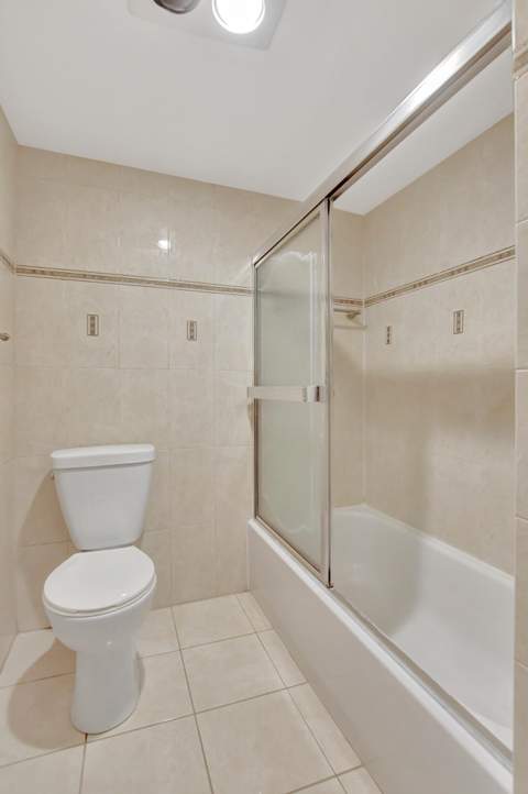 21864 Arriba Real #3d, Boca Raton FL - photo 16 of 31