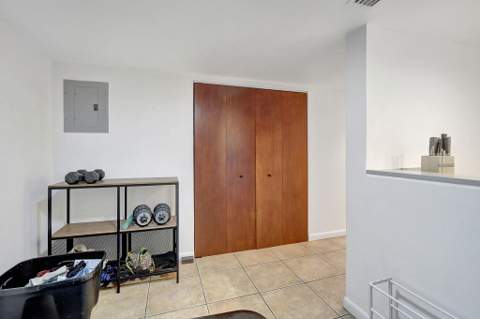 141 SW 96th Terrace #302, Plantation FL - photo 7 of 32