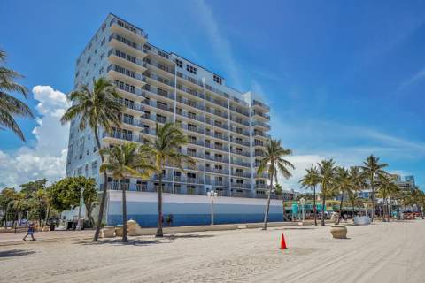 400 N Surf Road #704, Hollywood FL - photo 14 of 47