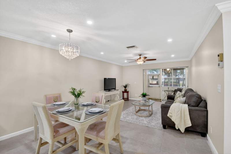 2 bedroom Condominium at 2787 Dudley Dr W #Apt D, Cresthaven Villas No 28 , West Palm Beach — photo 3