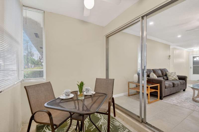 2 bedroom Condominium at 2787 Dudley Dr W #Apt D, Cresthaven Villas No 28 , West Palm Beach — photo 4