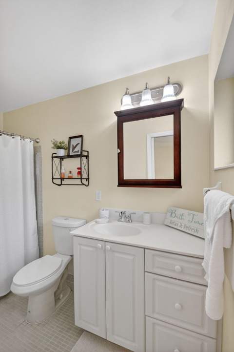 2787 Dudley Dr W #Apt D, West Palm Beach FL - photo 19 of 43