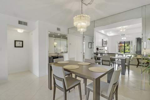 5121 Oak Hill Lane #412, Delray Beach FL - photo 12 of 34