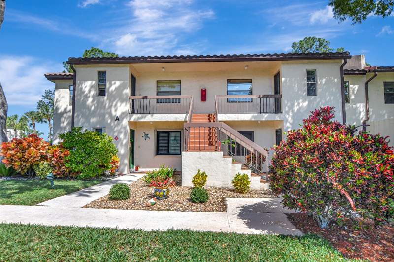 2 bedroom Condominium at 21864 Arriba Real #3d, Glades Of Boca Lago Condo, Boca Raton — photo 2