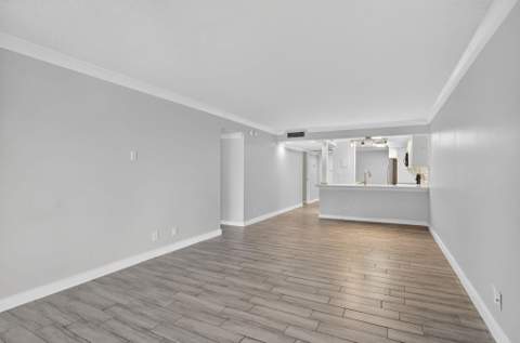 8 Royal Palm Way #203, Boca Raton FL - photo 12 of 33