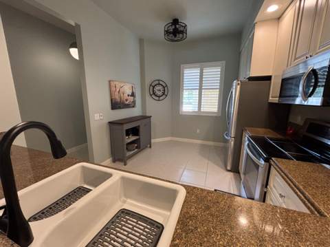 18 W Harbour Isle Drive #102, Fort Pierce FL - photo 9 of 31