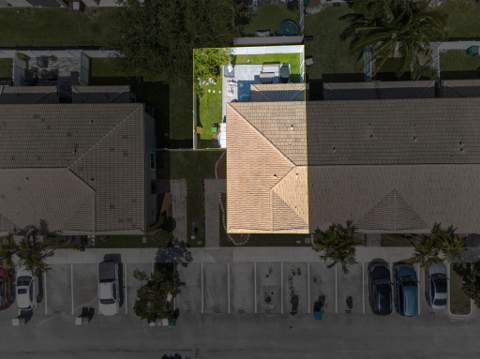 5951 Manchester Way, Tamarac FL - photo 24 of 42