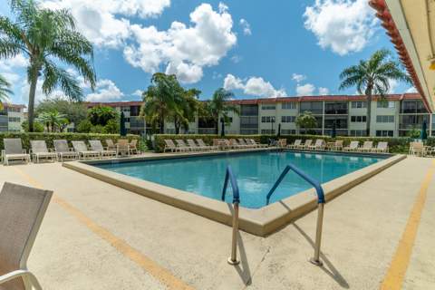 371 S Hollybrook Drive #106, Pembroke Pines FL - photo 24 of 50