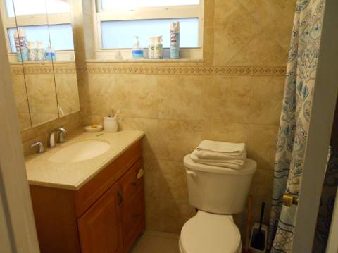 3290 NE 10th Avenue, Oakland Park FL - photo 9 of 21