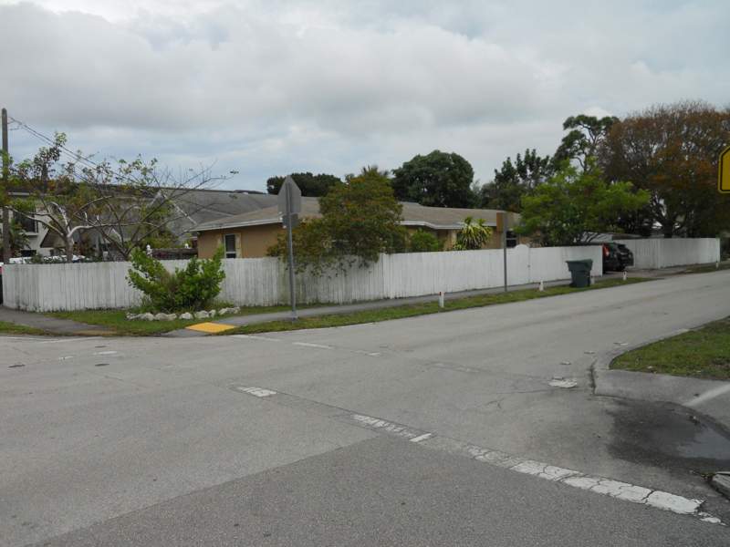 3 bedroom Single Family Residence at 3290 NE 10th Avenue, Oakland Park Second Add, Oakland Park — photo 3