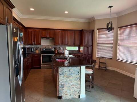 7027 Aliso Avenue, West Palm Beach FL - photo 8 of 26