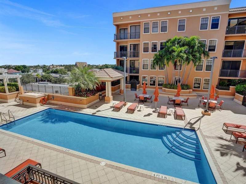 1 bedroom Condominium at 511 Lucerne Avenue #616, Lucerne Condo, Lake Worth Beach — photo 2