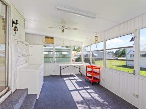 264 NE Cameo Way, Jensen Beach FL - photo 14 of 34