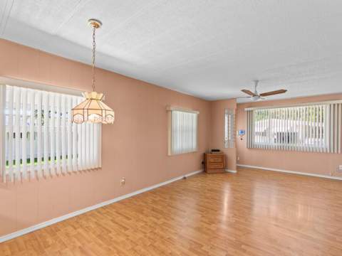 264 NE Cameo Way, Jensen Beach FL - photo 17 of 34