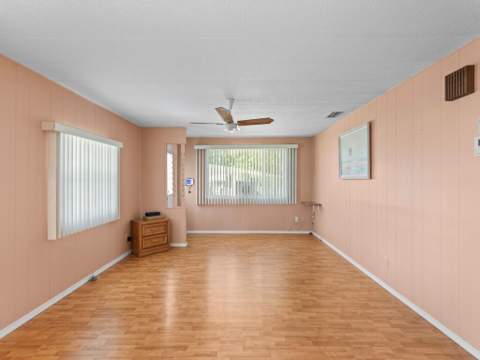 264 NE Cameo Way, Jensen Beach FL - photo 18 of 34