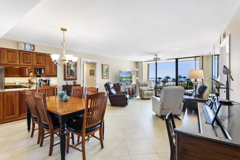 2 bedroom Condominium at 400 Ocean Trail Way #303, Ocean Trail, Jupiter — photo 2