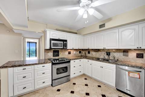 2802 N 46th Avenue #B620, Hollywood FL - photo 19 of 83