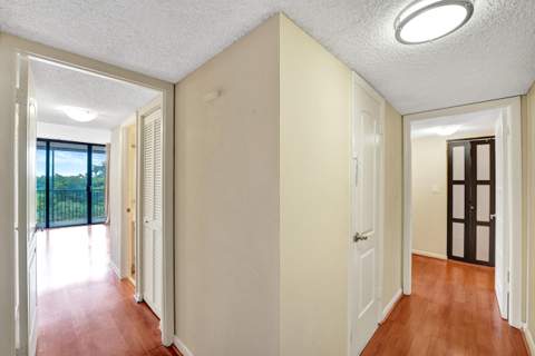 2802 N 46th Avenue #B620, Hollywood FL - photo 21 of 83