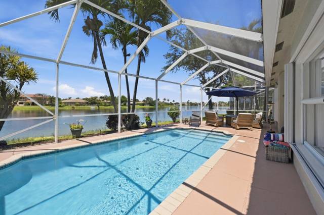 Wyndham Lakes East