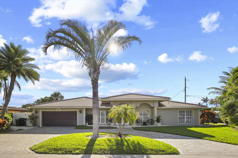 3 bedroom Single Family Residence at 3531 NE 30th Avenue, Lake Placid, Lighthouse Point — photo 5