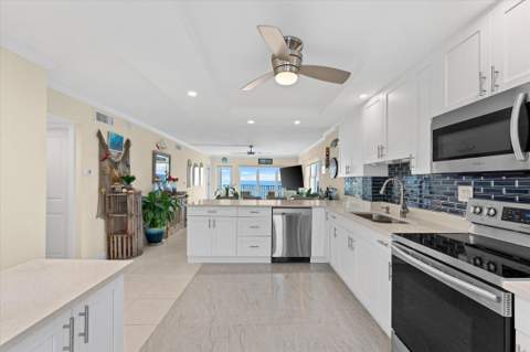 750 N Ocean Boulevard #710, Pompano Beach FL - photo 7 of 38