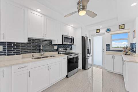 750 N Ocean Boulevard #710, Pompano Beach FL - photo 8 of 38
