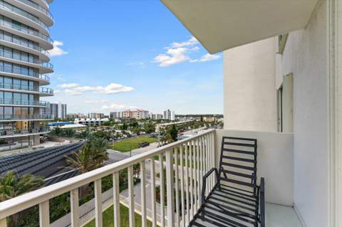 750 N Ocean Boulevard #710, Pompano Beach FL - photo 15 of 38