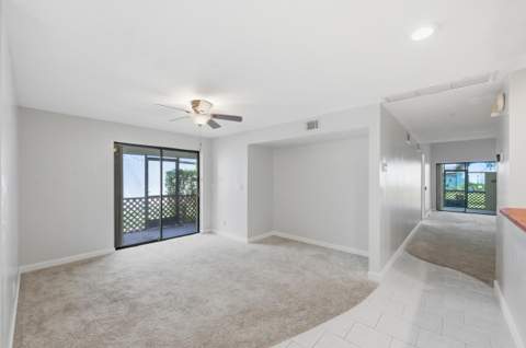 1097 NW 98th Terrace #110, Pembroke Pines FL - photo 6 of 28