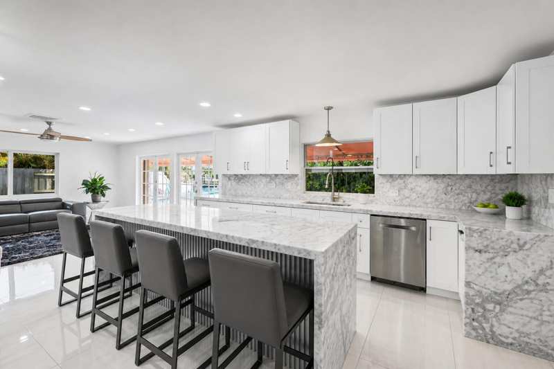3 bedroom Single Family Residence at 3531 NE 30th Avenue, Lake Placid, Lighthouse Point — photo 1
