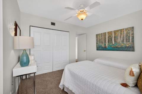 505 Spencer Drive #211, West Palm Beach FL - photo 11 of 23