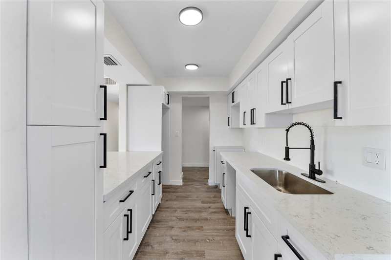 2 bedroom Condominium at 4174 Inverrary Drive #1002, Manors Of Inverrary Xi, Lauderhill — photo 1