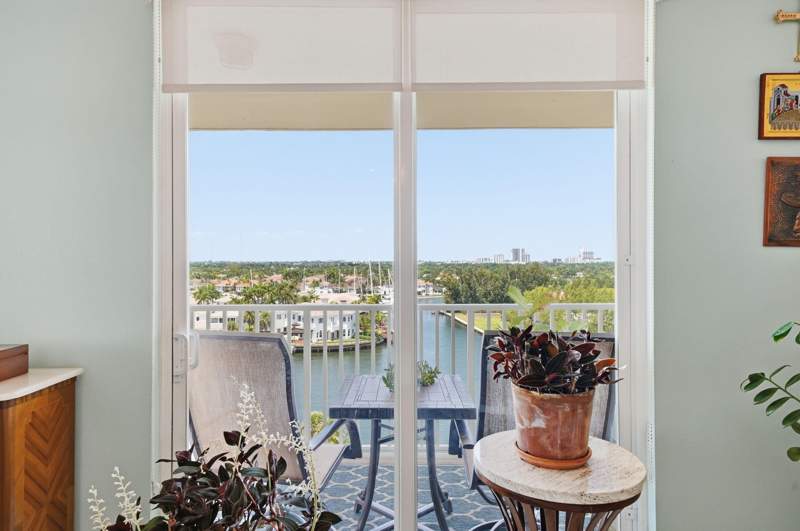2 bedroom Condominium at 1401 S Ocean Drive #Ph4, Stratford Towers Condo, Hollywood — photo 2
