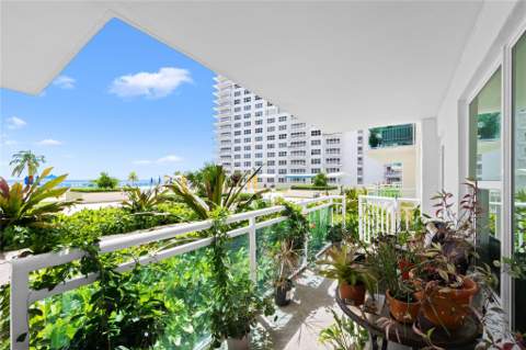 3900 Galt Ocean Drive #105, Fort Lauderdale FL - photo 9 of 50