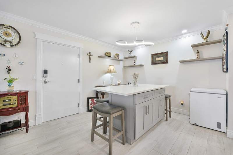 2 bedroom Condominium at 6517 Bay Club Drive #4, Bay Colony Club Condo, Fort Lauderdale — photo 5