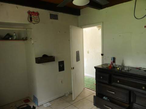 6633 Riggers Road, Lake Worth FL - photo 9 of 28