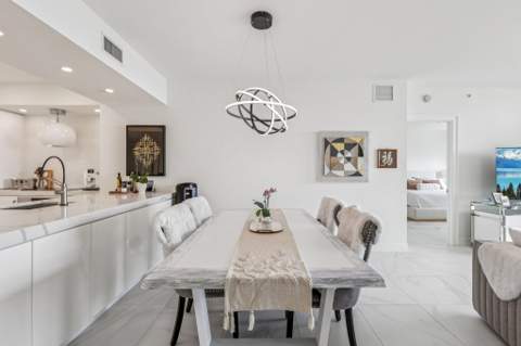 2640 Lake Shore Drive #2008, Riviera Beach FL - photo 8 of 59