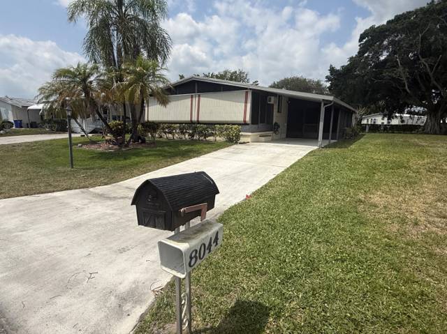 8044 SE Patriot Avenue, home for sale in Hobe Sound
