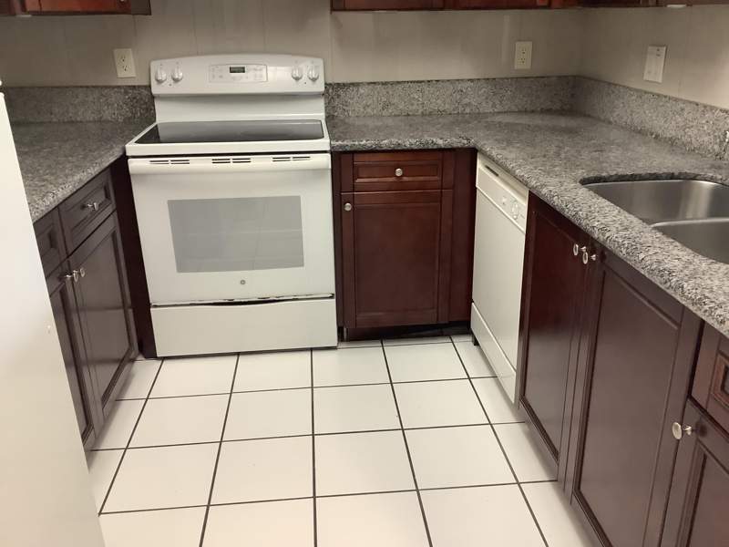 2 bedroom Condominium at 105 Deer Creek Road #205, Racquet Club Of Deer Creek, Deerfield Beach — photo 5