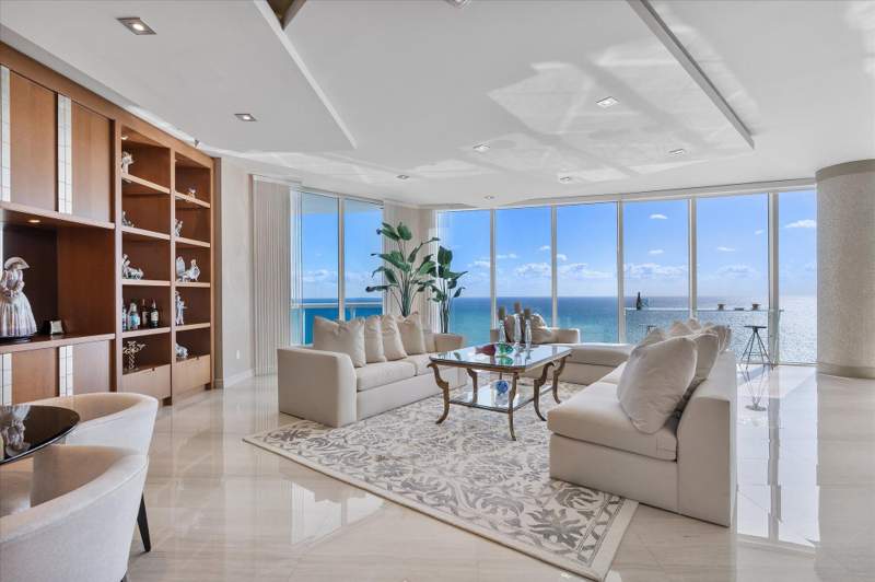 5 bedroom Condominium at 2711 S Ocean Drive #3602, 2711 Hollywood Beach Condo, Hollywood — photo 5