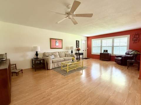 215 South Boulevard #C, Boynton Beach FL - photo 7 of 35