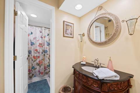8004 Lagos De Campo Boulevard #C-203, Tamarac FL - photo 14 of 19