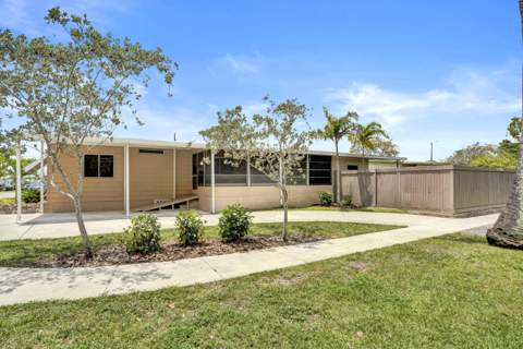 21411 NW 3rd Street, Pembroke Pines FL - photo 9 of 52